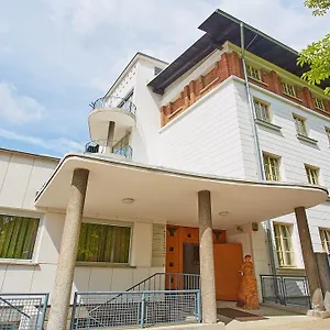 Panzió Saint Ignatius Retreat House Ljubljana
